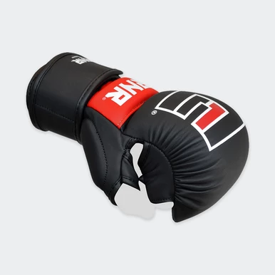 Kids MMA Spar Gloves | Black